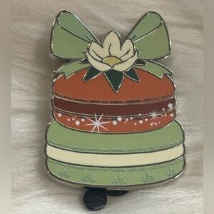 2024 Disney Parks Princess Pastries Mystery Pin Macaron Tiana Princess Frog